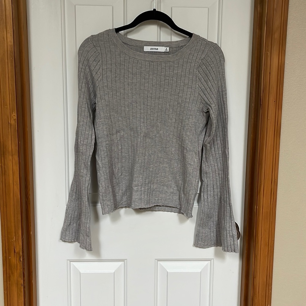Just fab brand sweater with flare sleeves